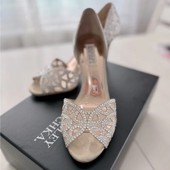 Badgley Mischka Harris Peep Toe d'Orsay Pumps, Size 7 - Picture 11 of 13